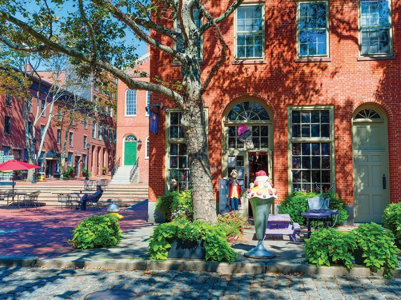 Front Street view in Salem, MA